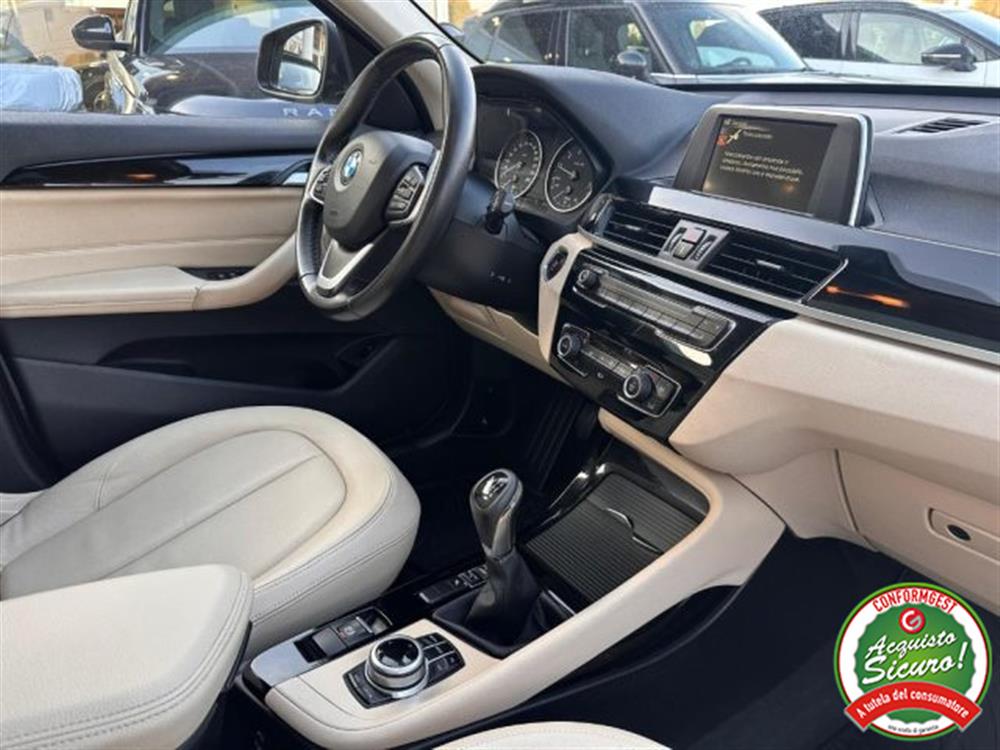 X1 X1 sDrive18i xLine Navi