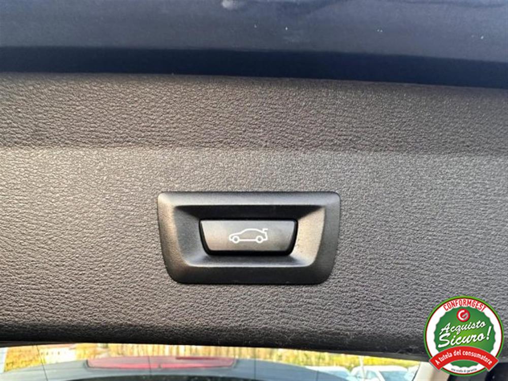 X1 X1 sDrive18i xLine Navi