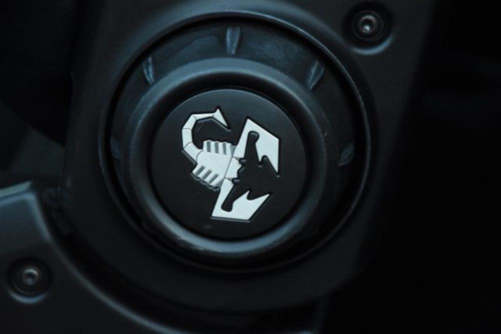 595 595 1.4 Turbo T-Jet 180