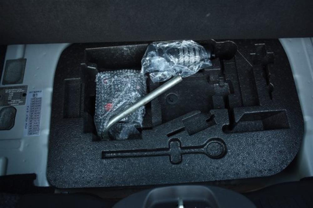 595 595 1.4 Turbo T-Jet 180