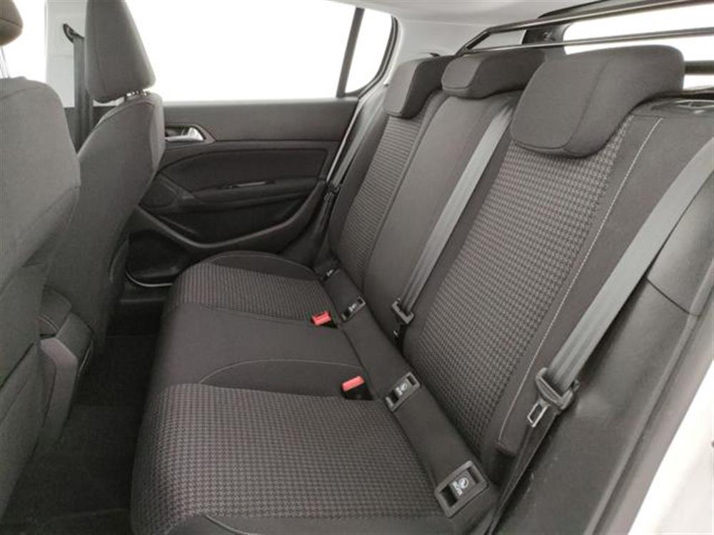 308 308 BlueHDi 130 S&S EAT8