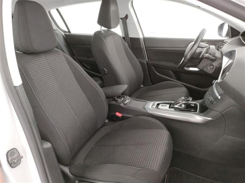 308 308 BlueHDi 130 S&S EAT8