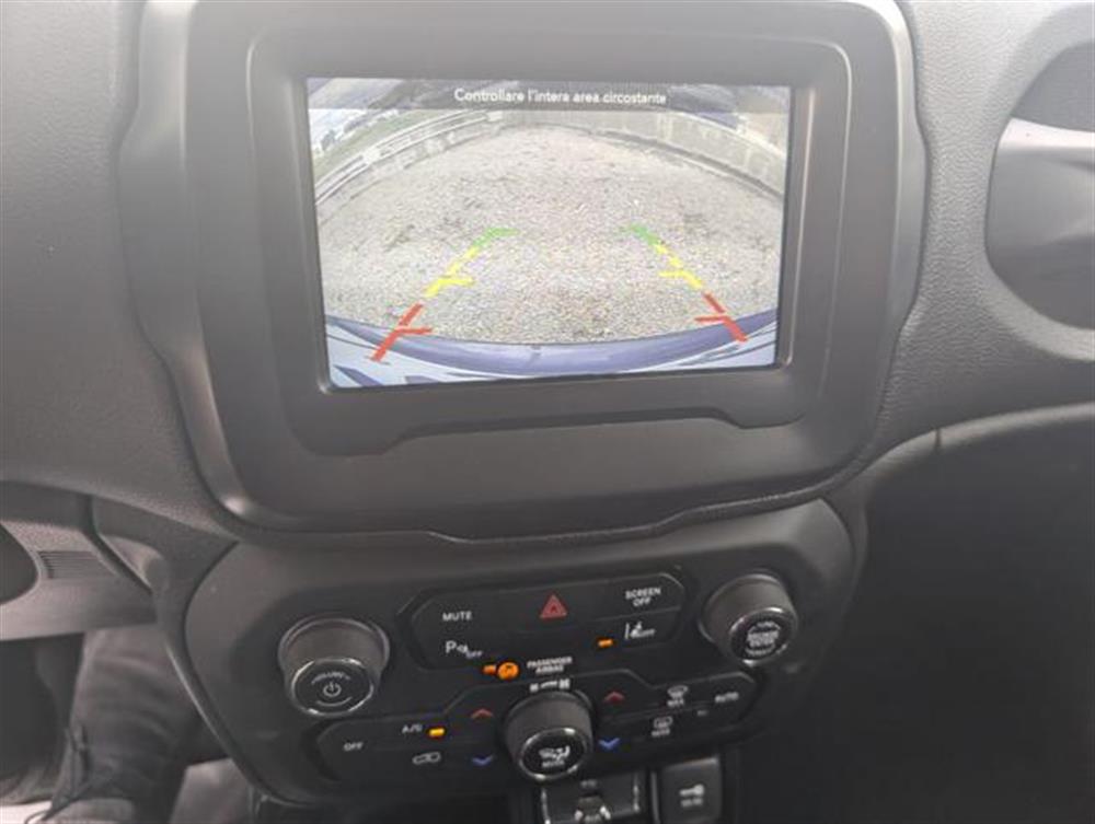 308 308 1.6 HDi 92 CV Busine