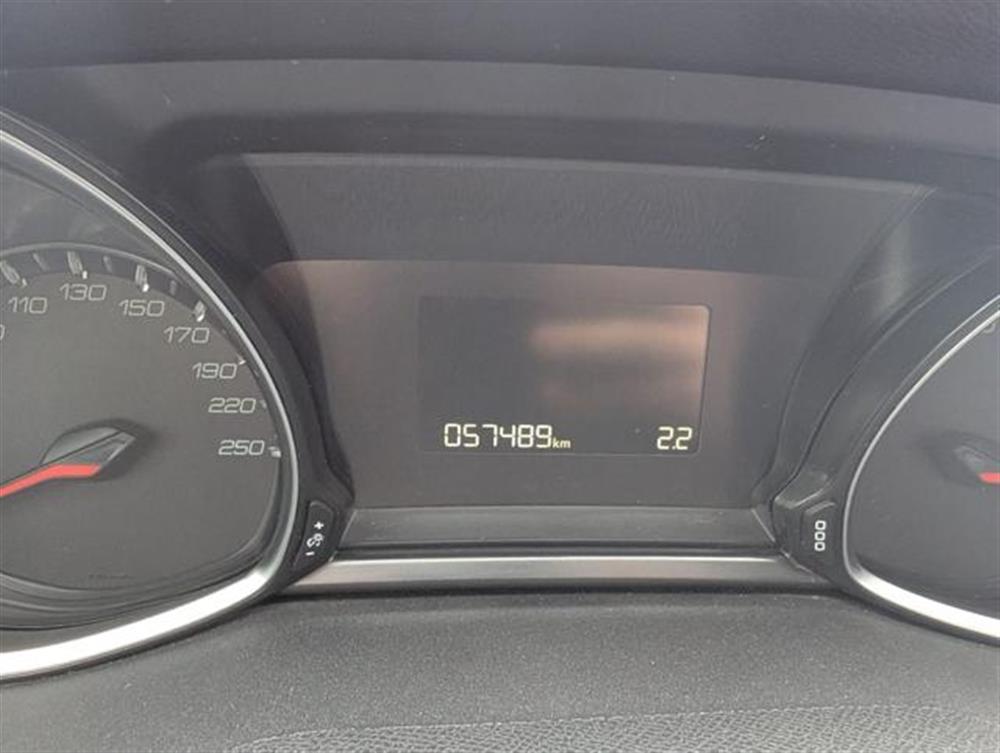 308 308 1.6 HDi 92 CV Busine