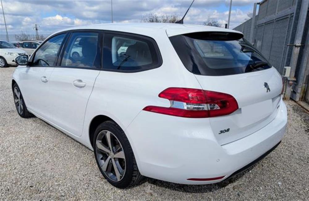 308 308 BlueHDi 100 S&S SW B