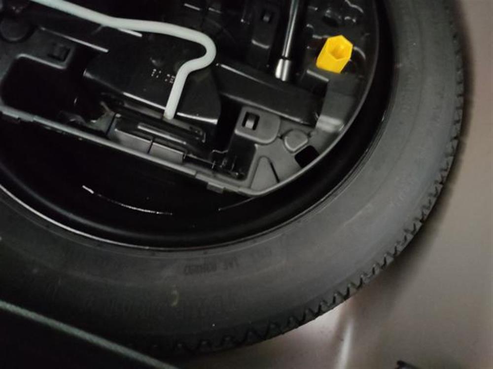 208 208 PureTech 75 S&S 5 po