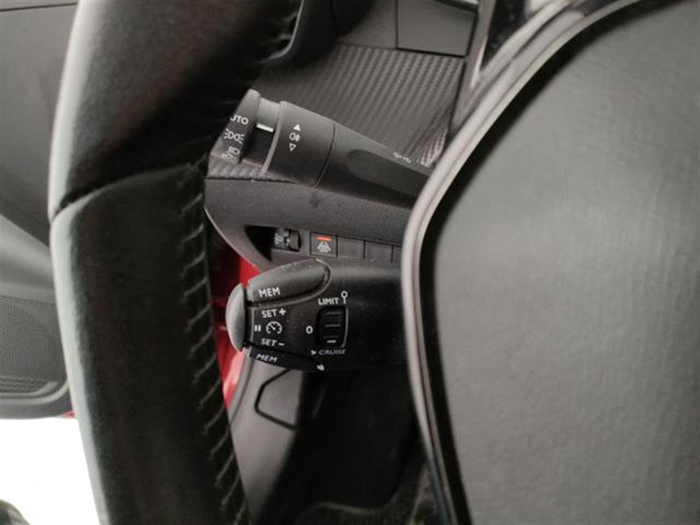 208 208 PureTech 75 S&S 5 po