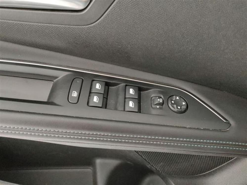 3008 3008 BlueHDi 130 S&S EAT8