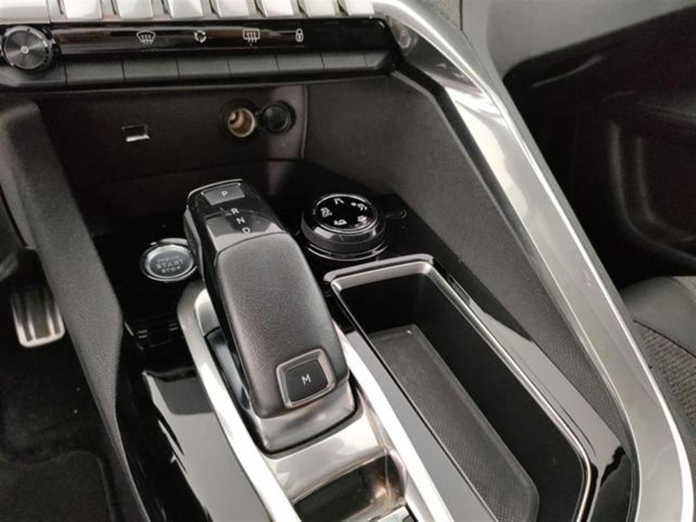 3008 3008 BlueHDi 130 S&S EAT8