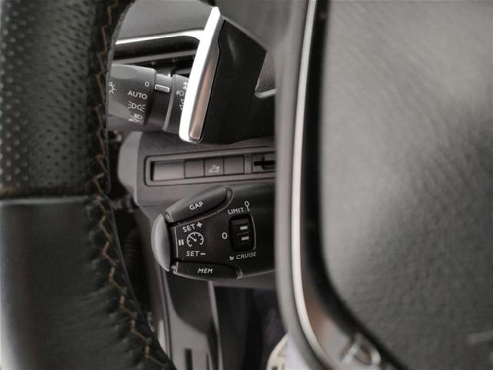 3008 3008 BlueHDi 180 S&S EAT8