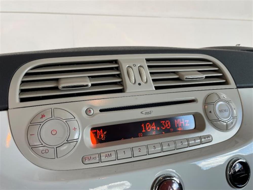 500 500 cil. 1.4 benz. 100HP