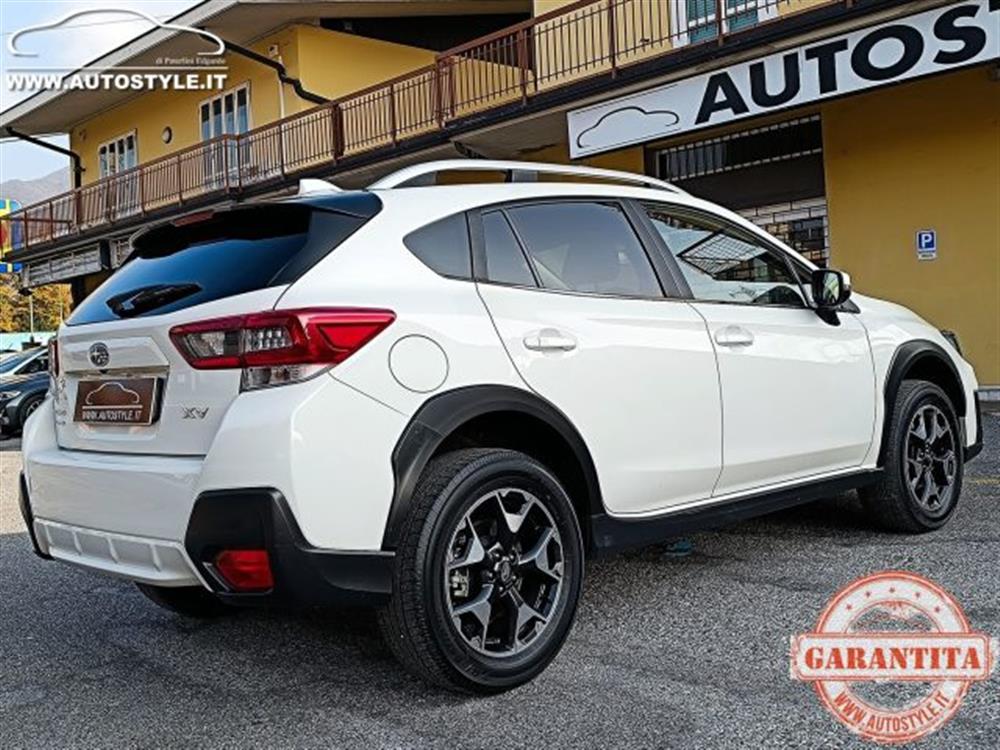 XV XV 1.6i AWD Lineartroni