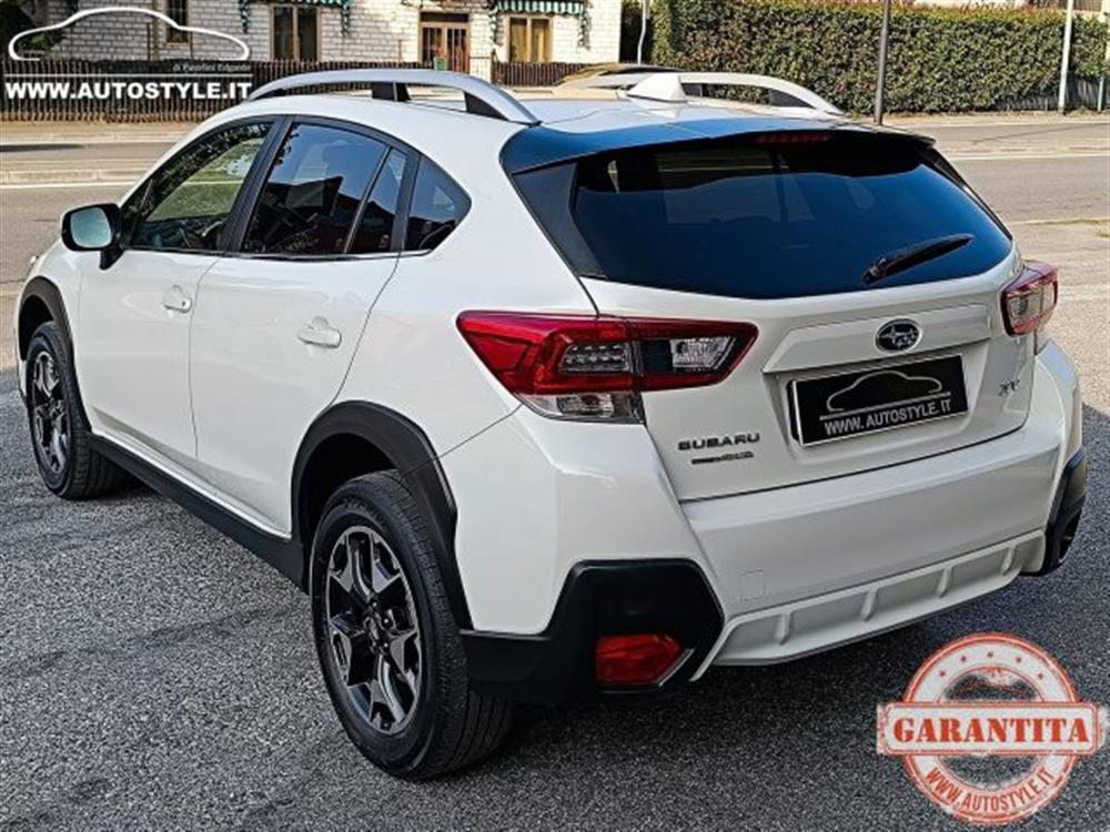 XV XV 1.6i AWD Lineartroni
