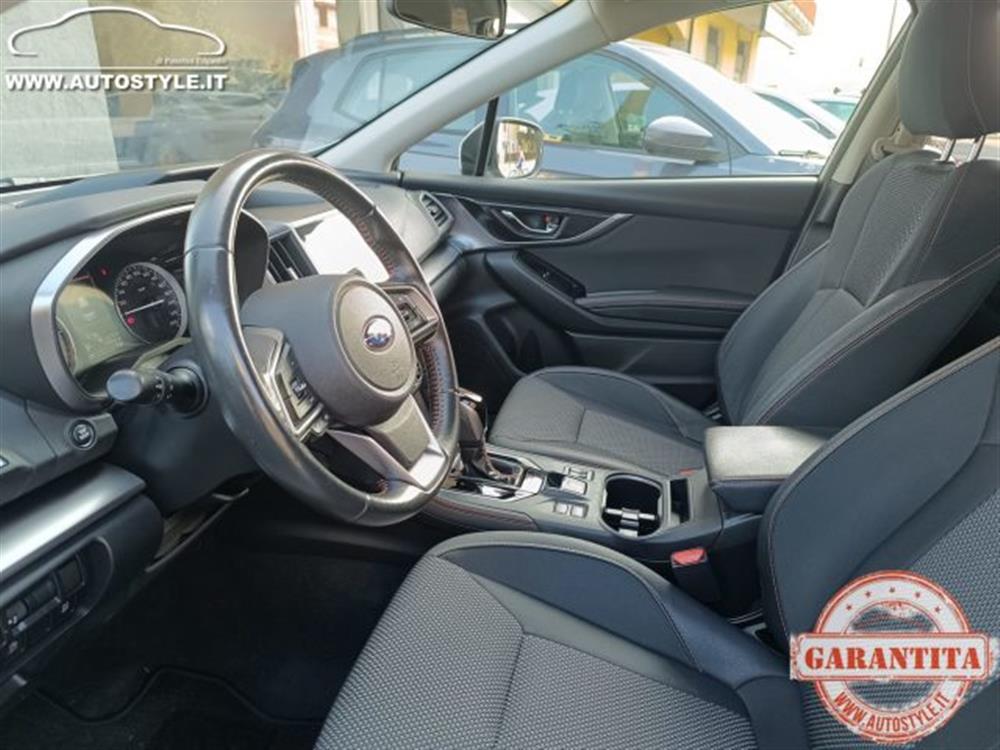 XV XV 1.6i AWD Lineartroni