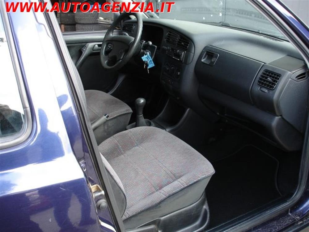 Golf Golf 1.6 cat 5 porte GL