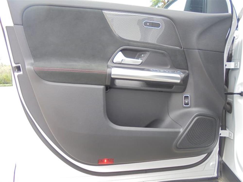 GLA 200 GLA 200 AMG LINE Automatic n