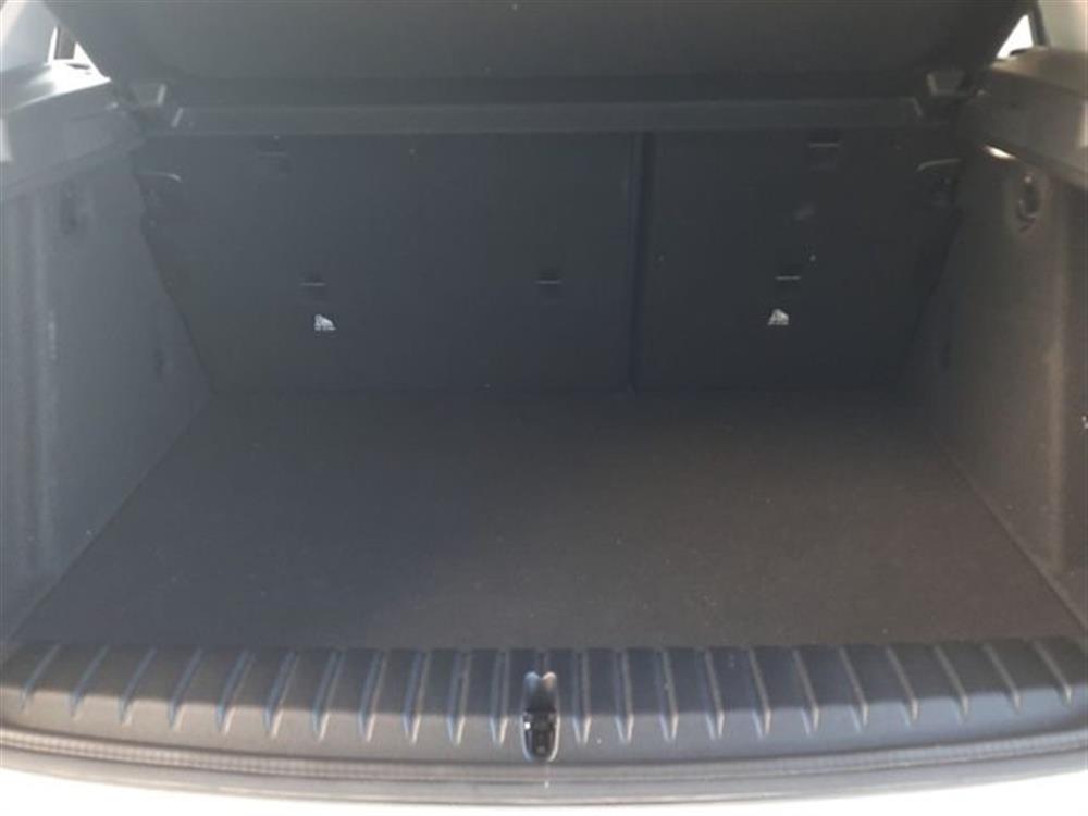 116 116 d 5p. Business Advan