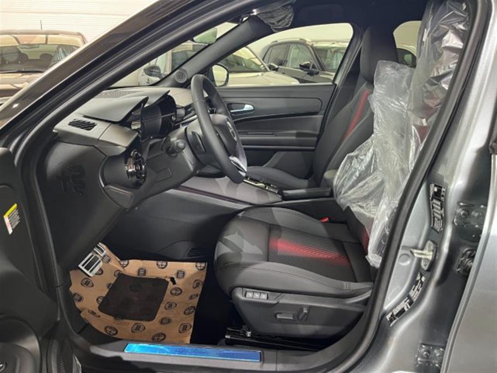 Junior Junior 1.2 136CV Hybrid eDC