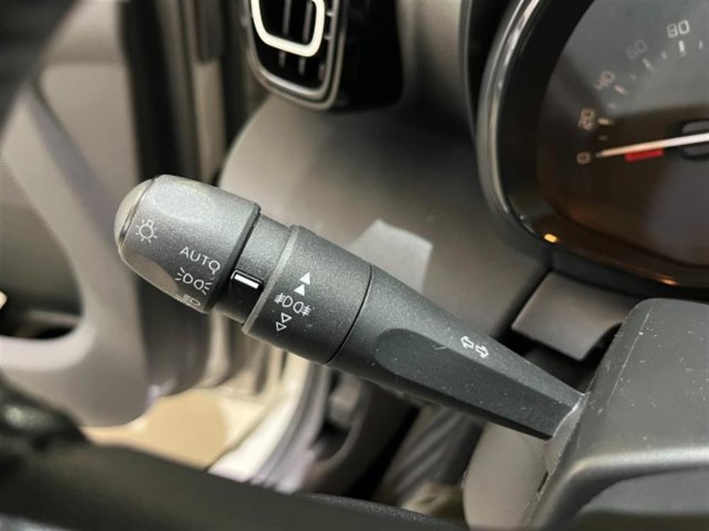 Junior Junior 1.2 136CV Hybrid eDC