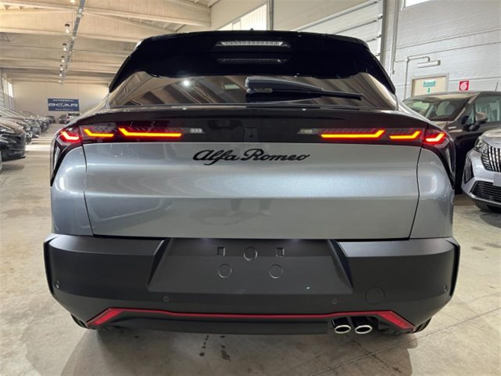 Junior Junior 1.2 136CV Hybrid eDC