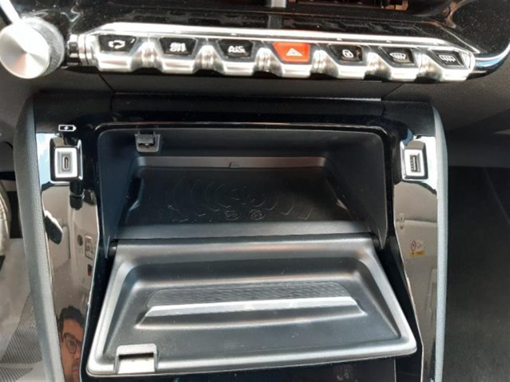 208 208 motore elettrico 136