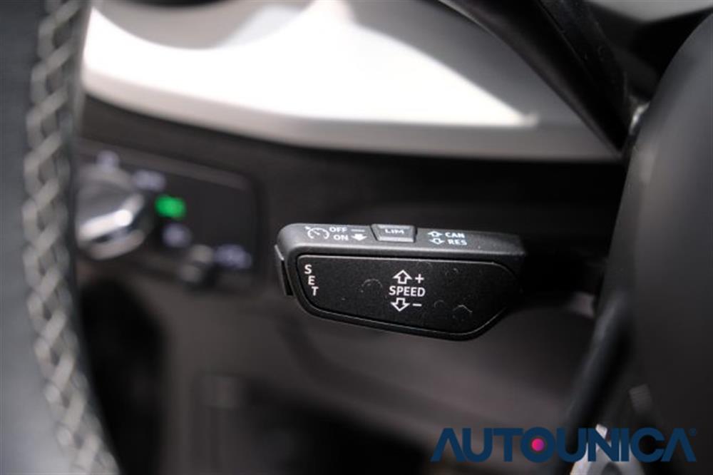 Q2 Q2 35 TDI S TRONIC S LI