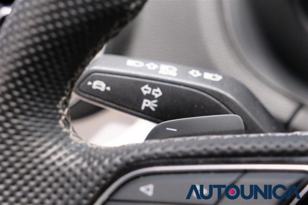 Q2 Q2 35 TDI S TRONIC S LI