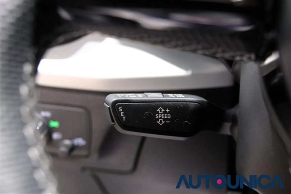 Q2 Q2 35 TDI S TRONIC S LI