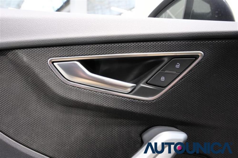 Q2 Q2 35 TDI S TRONIC S LI