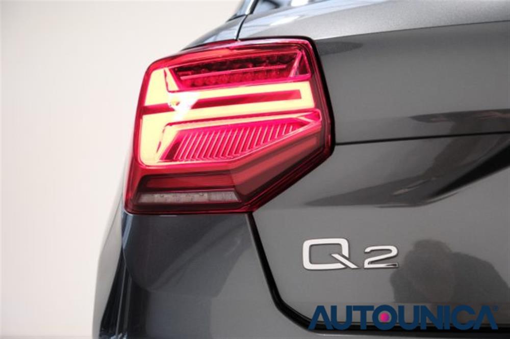 Q2 Q2 35 TDI S TRONIC S LI