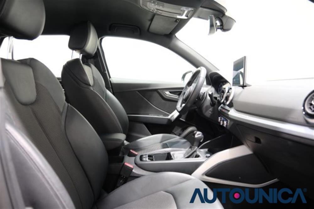 Q2 Q2 35 TDI S TRONIC S LI