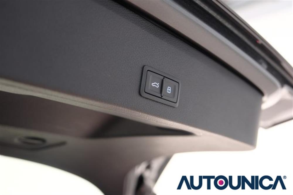 Q2 Q2 35 TDI S TRONIC S LI