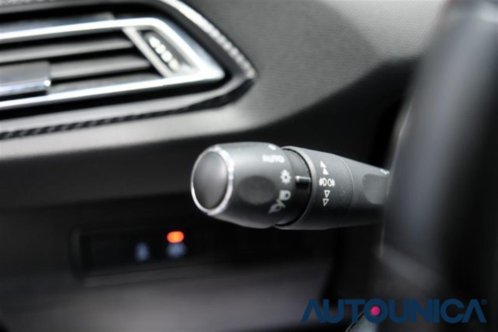 308 308 PURETECH TURBO 130 S