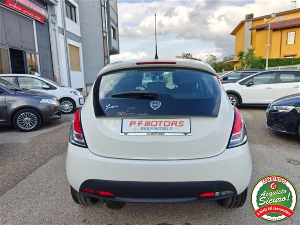 Ypsilon Ypsilon 1.2 69 CV 5 porte GP