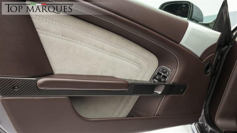 DBS DBS Coupé Touchtronic