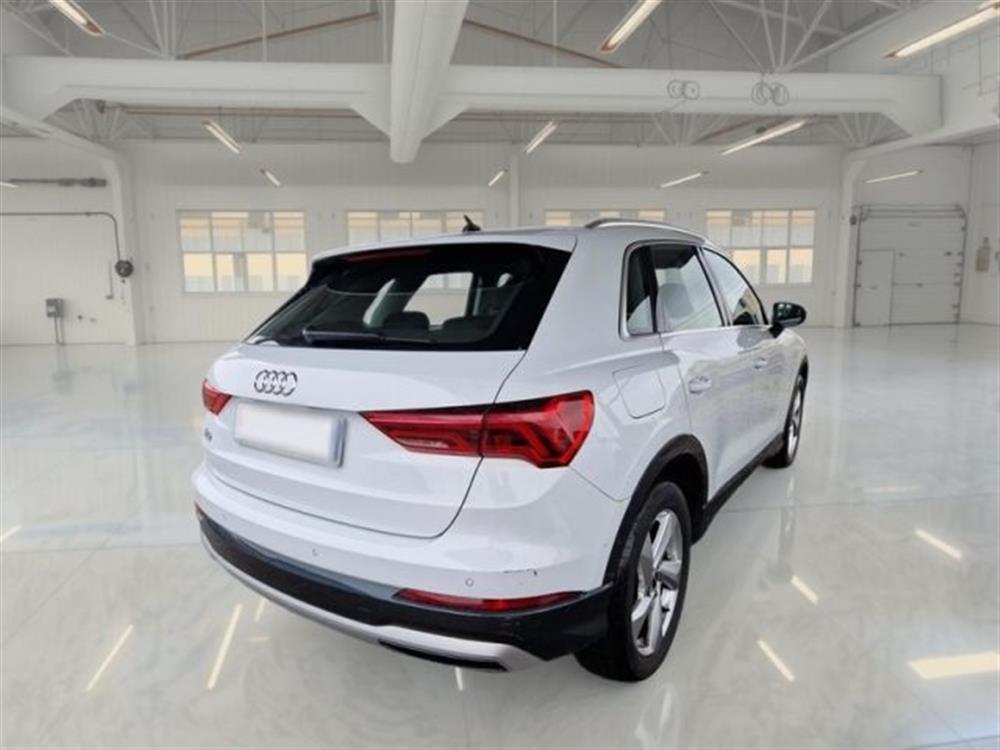 Q3 Q3 35 TDI quattro S tro