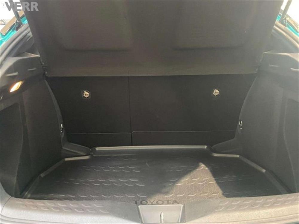 C-HR C-HR C-HR I 2016 1.8h Act