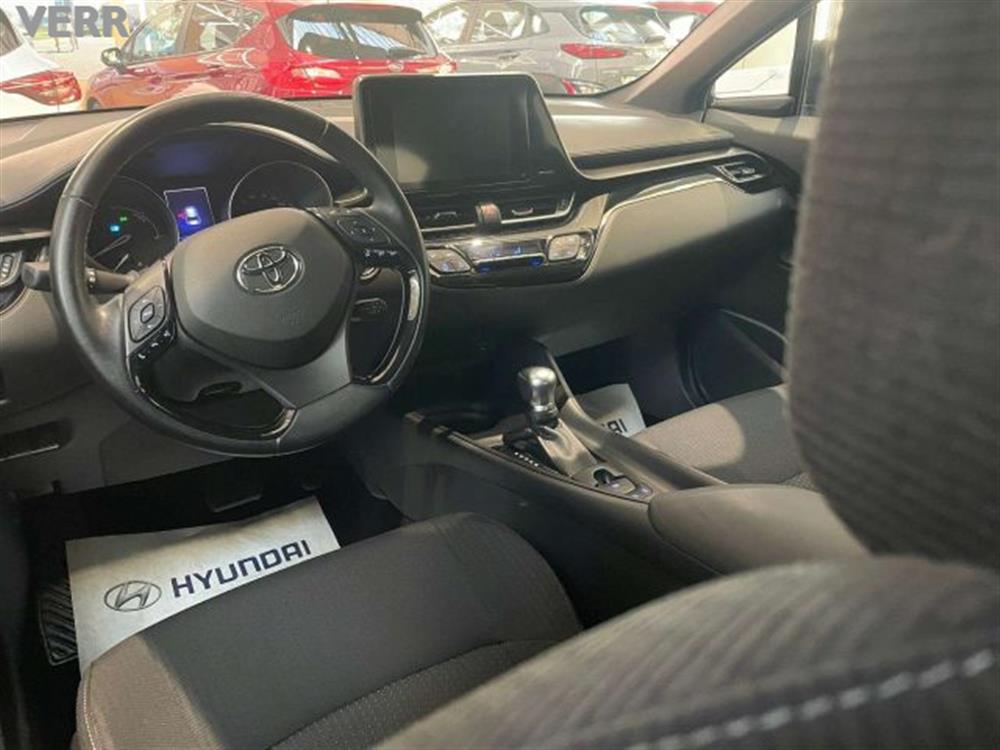 C-HR C-HR C-HR I 2016 1.8h Act