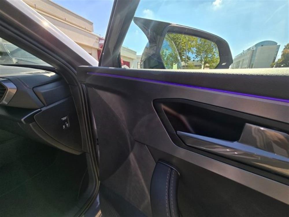 Leon Leon 1.4 e-HYBRID 245 CV