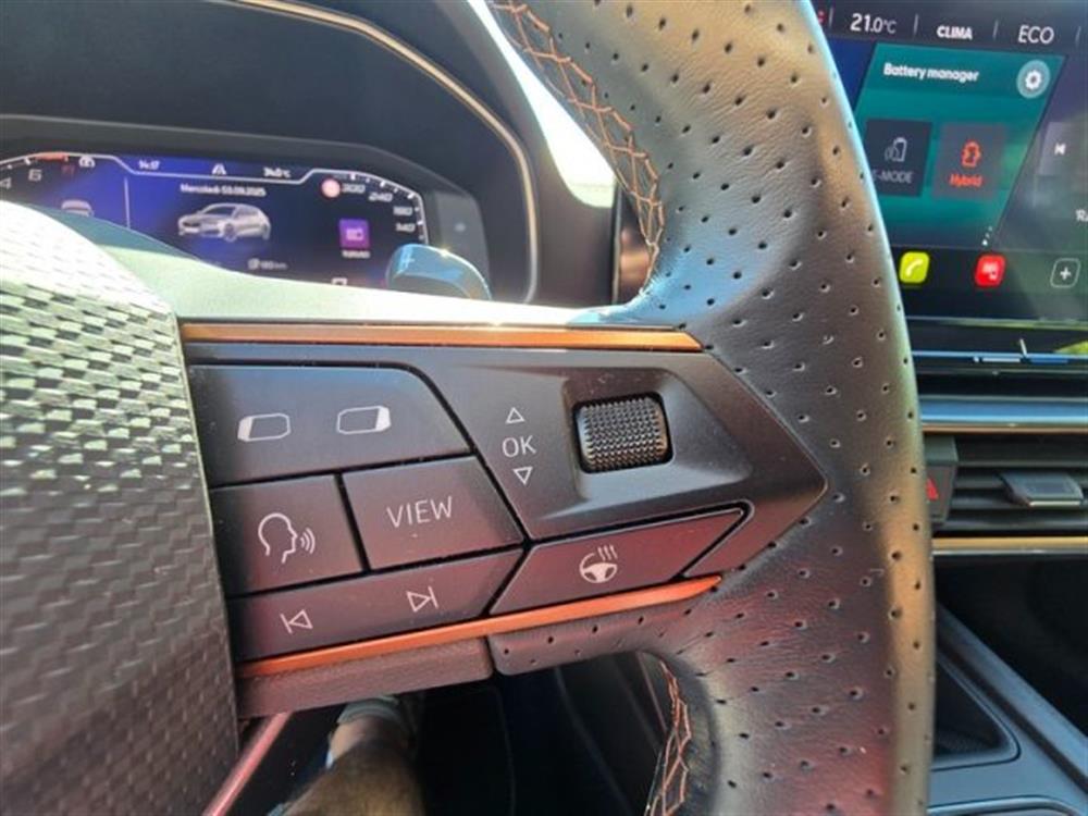 Leon Leon 1.4 e-HYBRID 245 CV