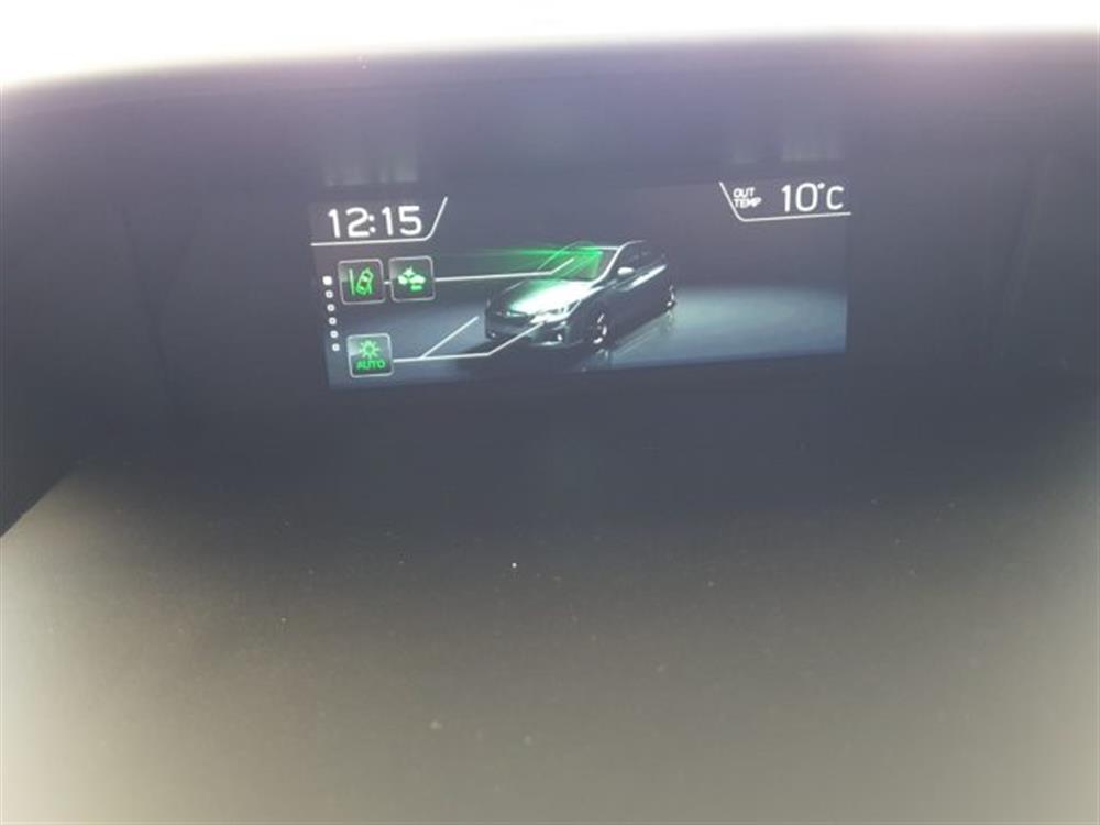 XV XV 1.6i Lineartronic 4d