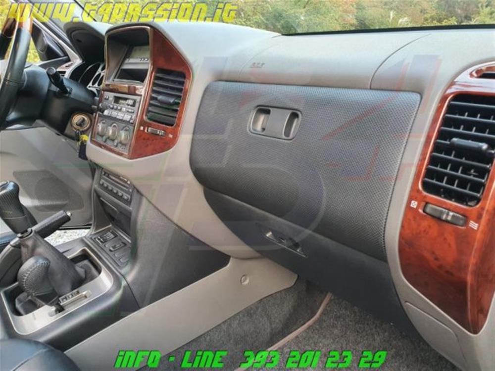 Pajero Pajero 3.2 16V DI-D 3p. GLS