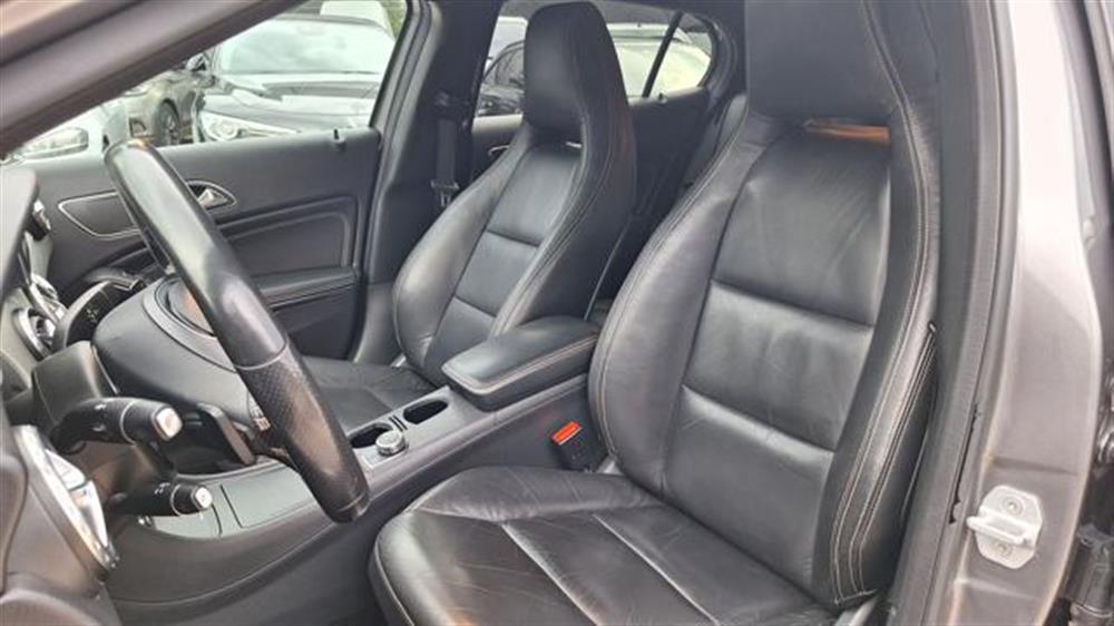 GLA 220 GLA 220 CDI Automatic 4Matic