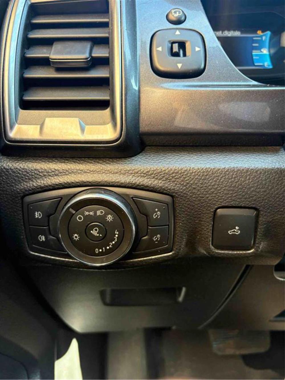 Ranger Ranger 2.0 ECOBLUE aut. 205