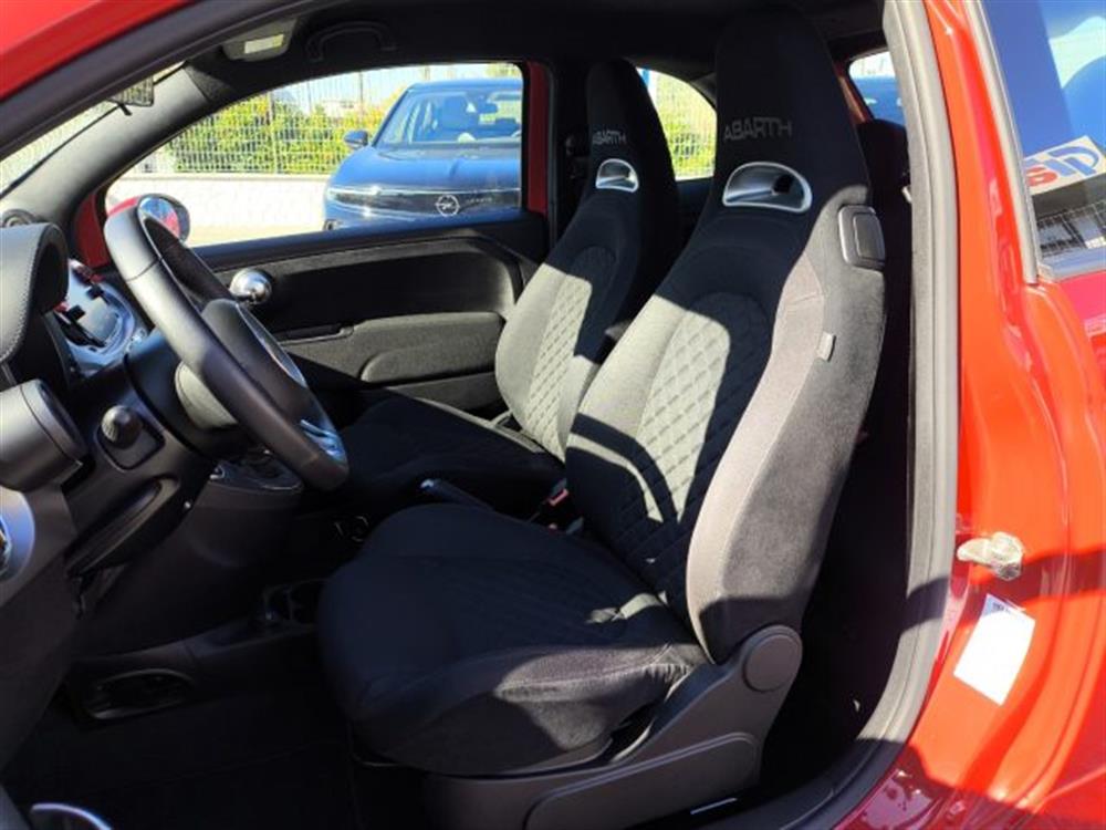 595 595 1.4 Turbo T-Jet 165