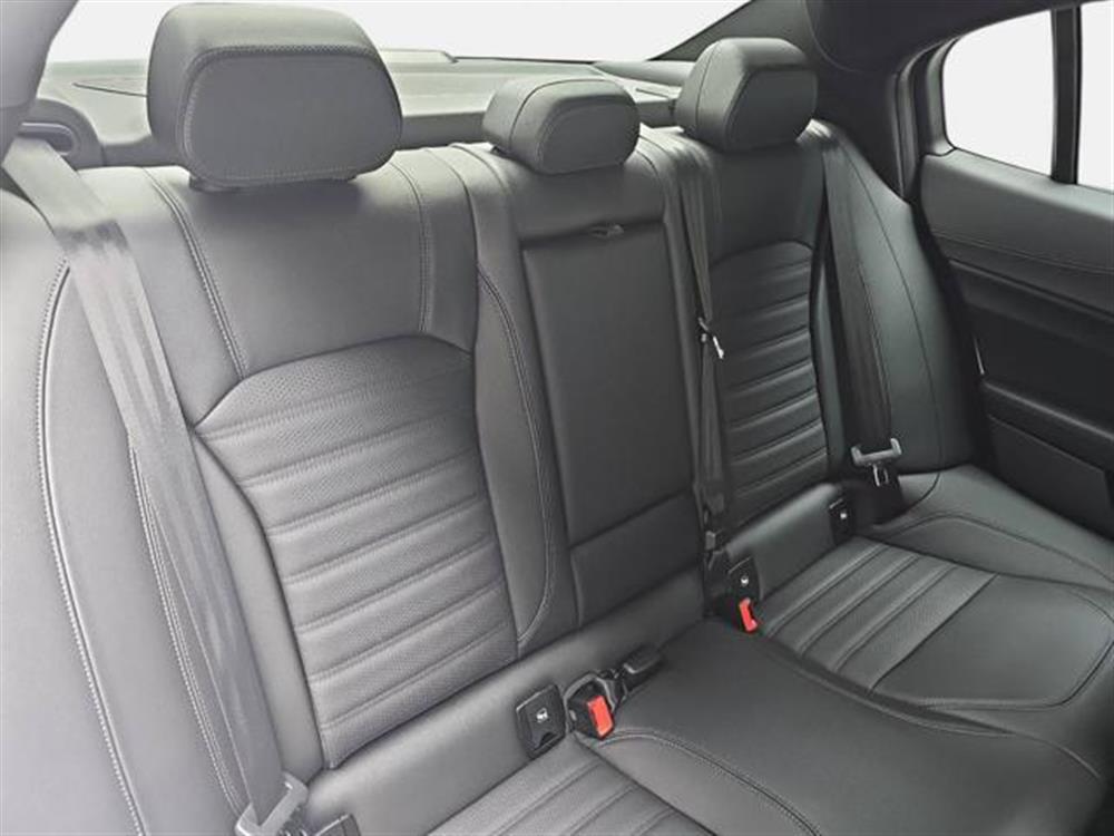 Giulia Giulia 2.0 Turbo 280 CV AT8