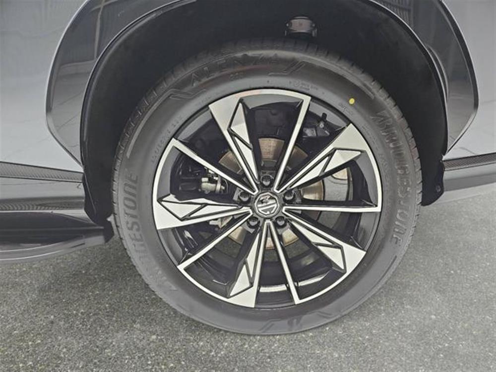 HS HS 1.5T-GDI AT Luxury P