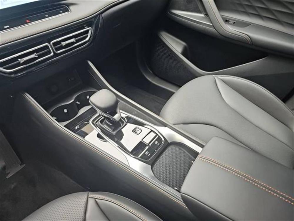 HS HS 1.5T-GDI AT Luxury P