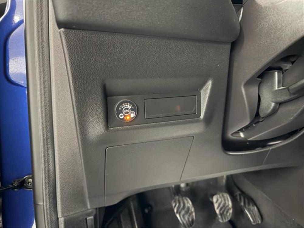 Captur Captur TCe 100 CV GPL 5 por