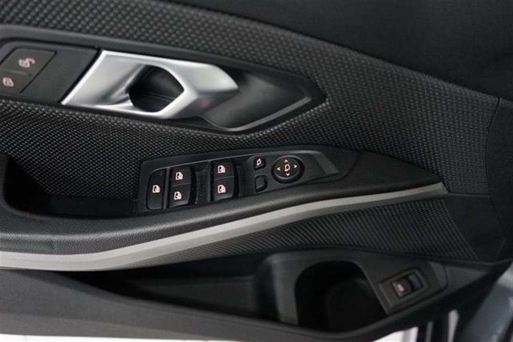 318 318 d 48V Touring Busine